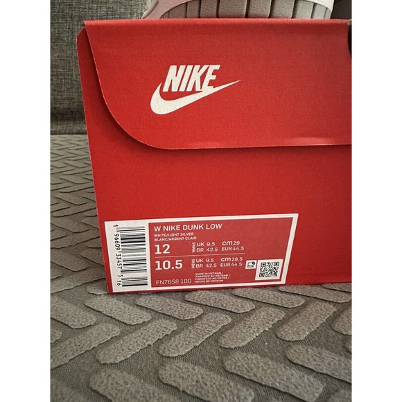 Nike Dunk Low Light Silver Corduroy FN7658-100 (Size 12W/10.5M) main image 5